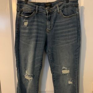 Judy Blue Jeans distressed